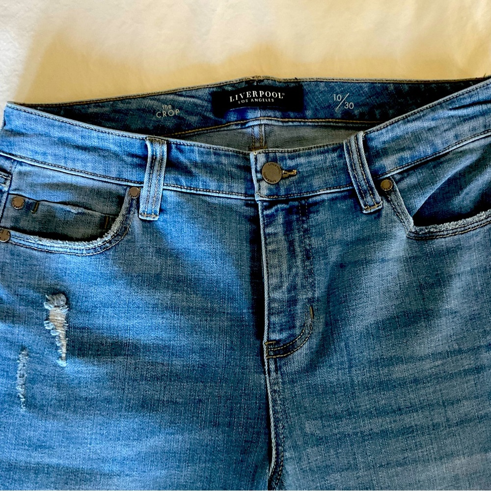 Liverpool Crop jean size 10
